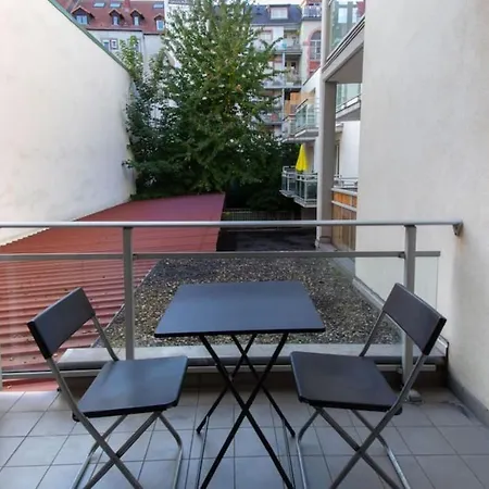 Nideck - Avec Balcon * ستراسبورغ